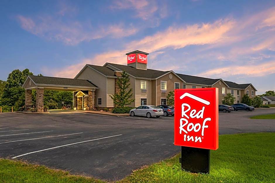 Red Roof Inn Charlestown