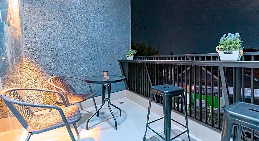 RedDoorz near CSB Mall Cirebon