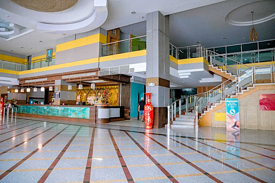 Satit Grand View Hotel