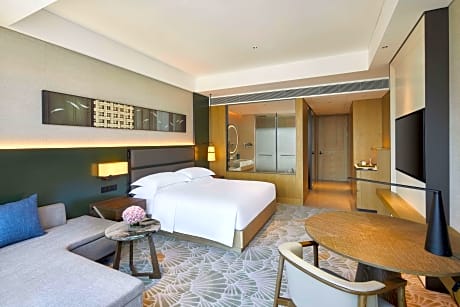King Deluxe River View Room
