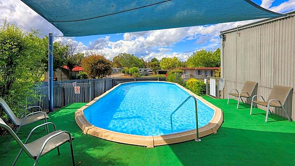 Highlander Van Village