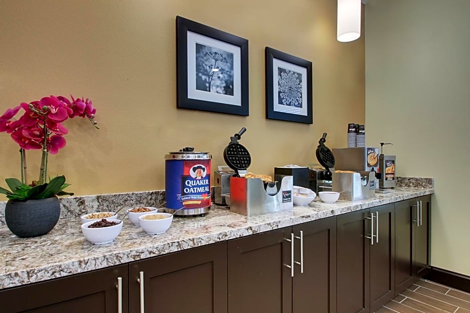 Staybridge Suites The Colony - Frisco By IHG
