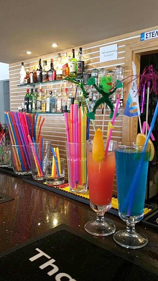 Alecos Hotel Apartments