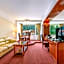 Hotel Aro Palace