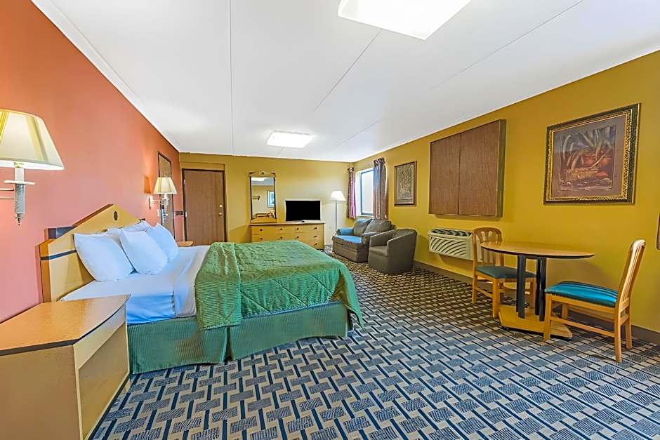 Quality Inn & Suites Louisville East