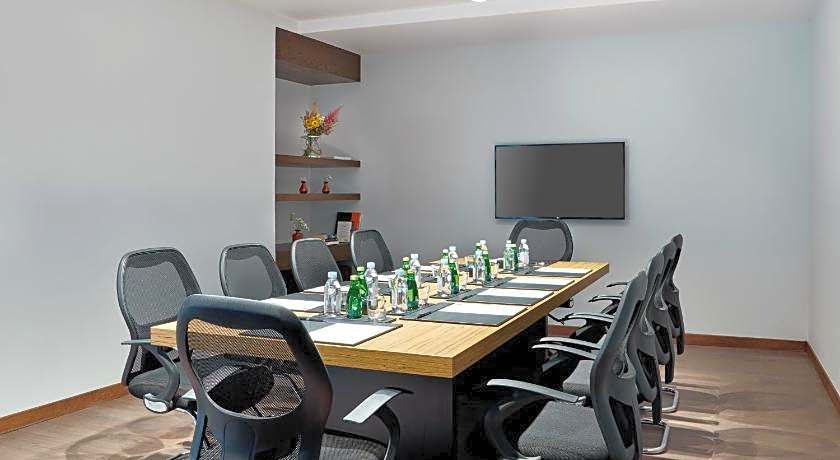 Staybridge Suites Doha Lusail By IHG