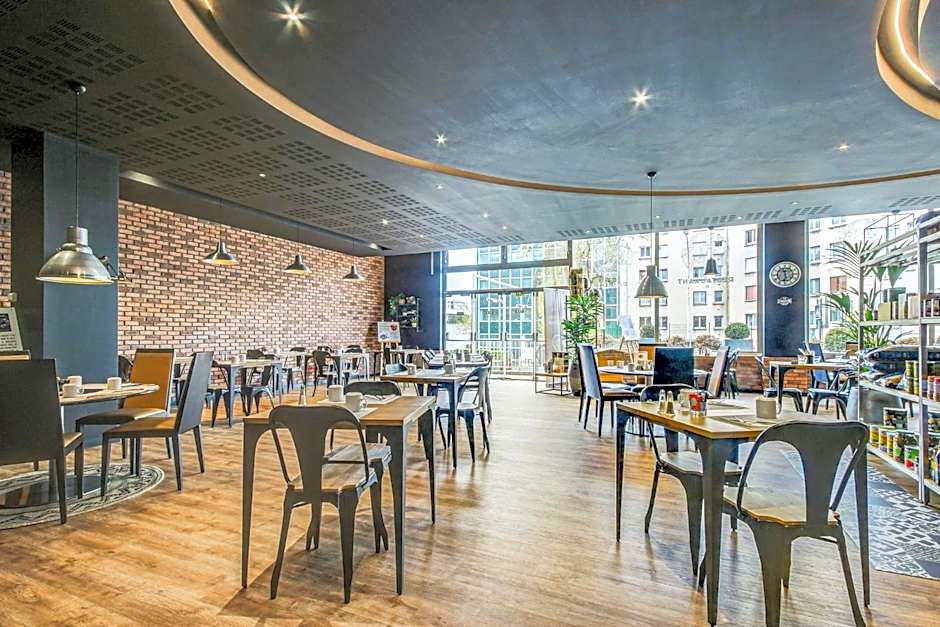 Novotel Paris Est