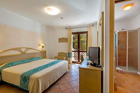 Classic Quadruple Room