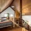 Summit Mountain Lodge and Steakhouse