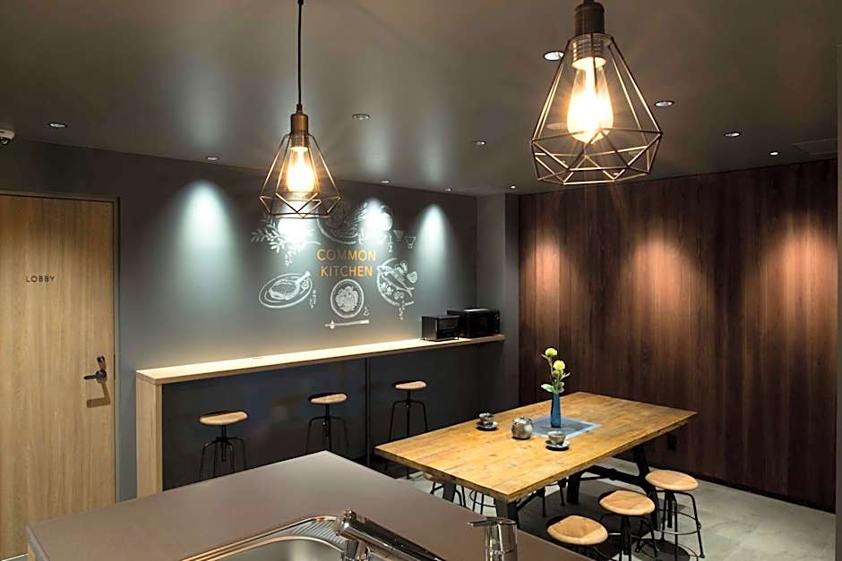 ALPHABED INN Takamatsuekimae