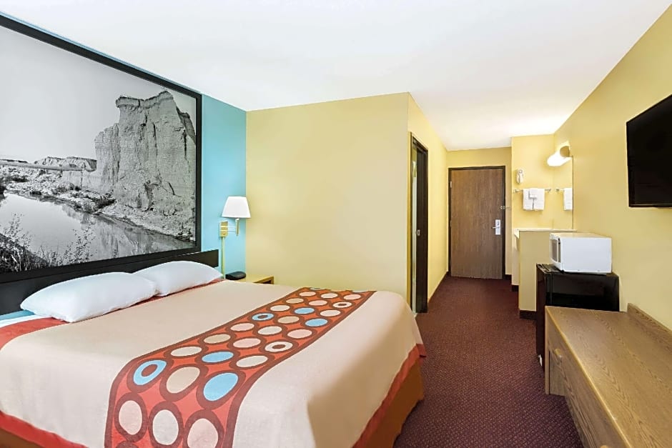 Super 8 by Wyndham Crete