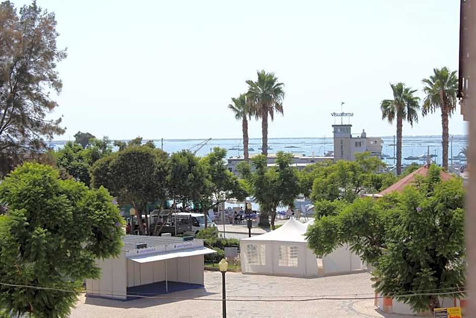 Aqua Ria Boutique Hotel