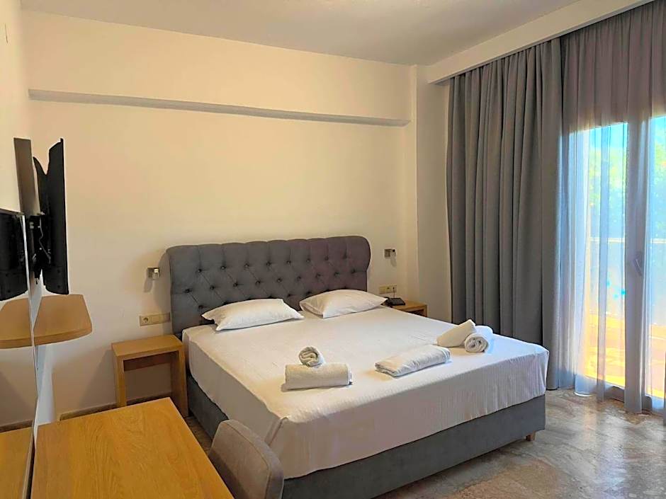 Lili Hotel