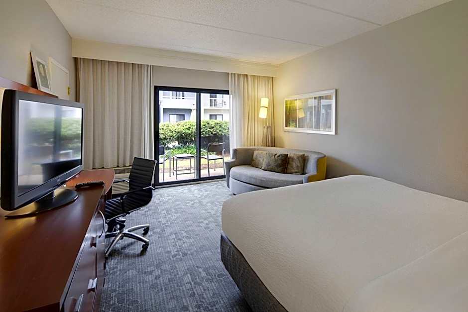 Courtyard by Marriott Atlanta Marietta/I-75 North