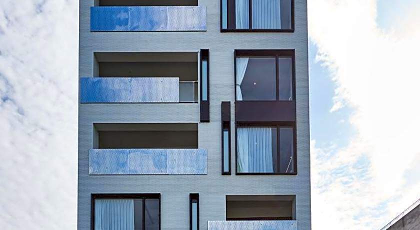 Bouti Waterfront Hotel