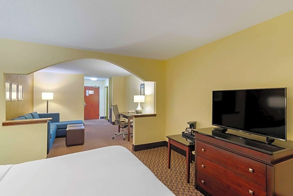 Comfort Suites Milledgeville