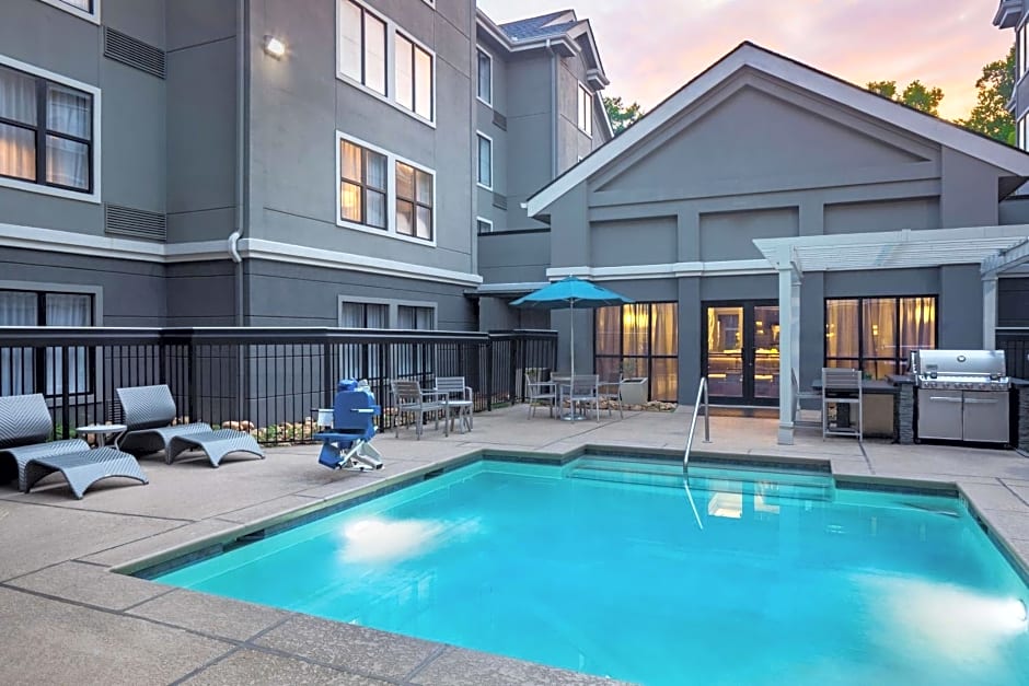 Homewood Suites by Hilton Atlanta Lenox Buckhead