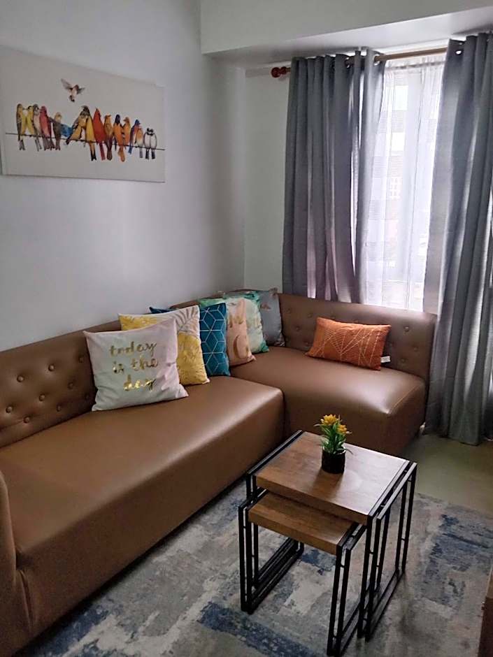 1 BR Centrio Tower 926