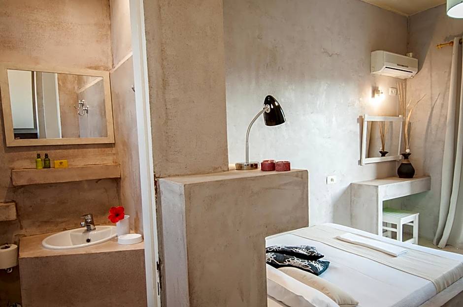 Zante Nest Studios & Apartments