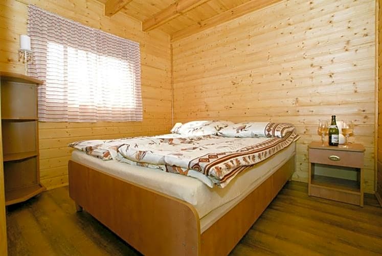 Dom Gościnny & Domki Letniskowe EDYTA