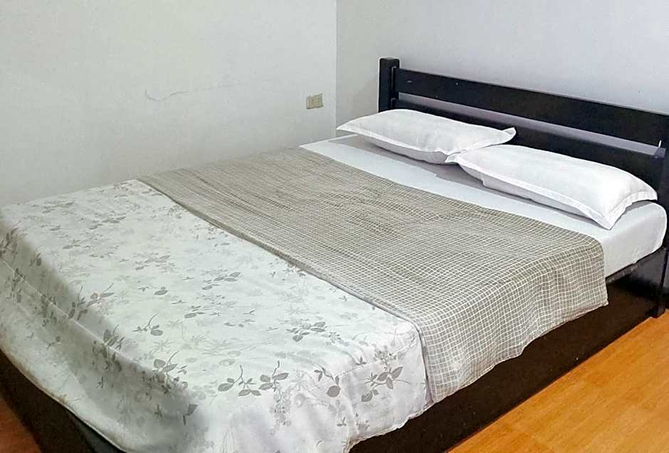 RedDoorz @ Nena's Hotel Dagupan City