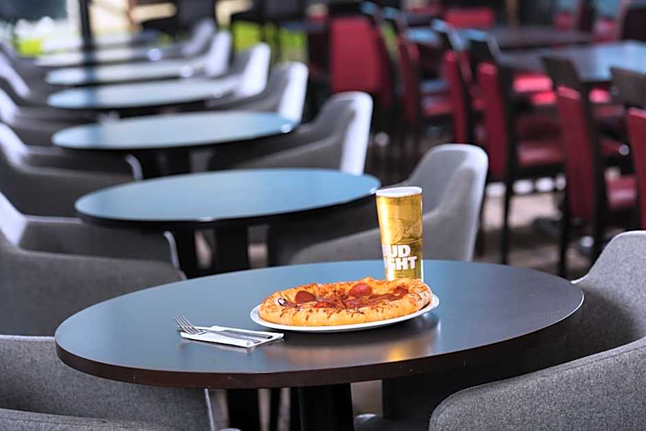 Holiday Inn Express Bath By IHG