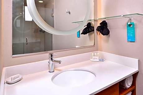 Queen Room with Two Queen Beds and Sofa Bed