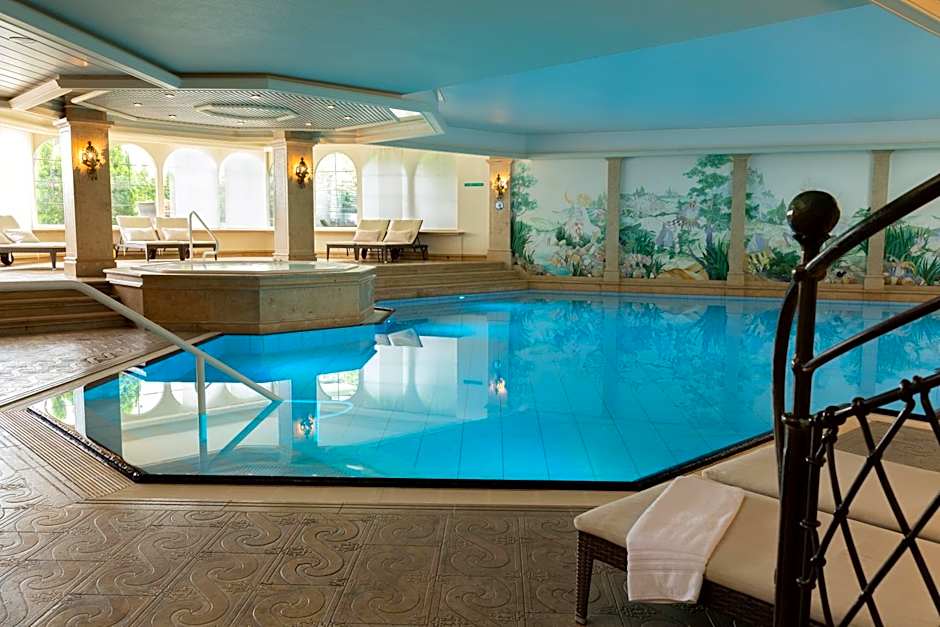 Romantik Berghotel Astenkrone