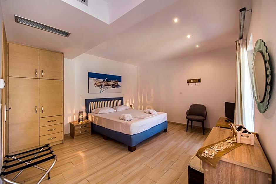 Ilianthos Apartments & Rooms