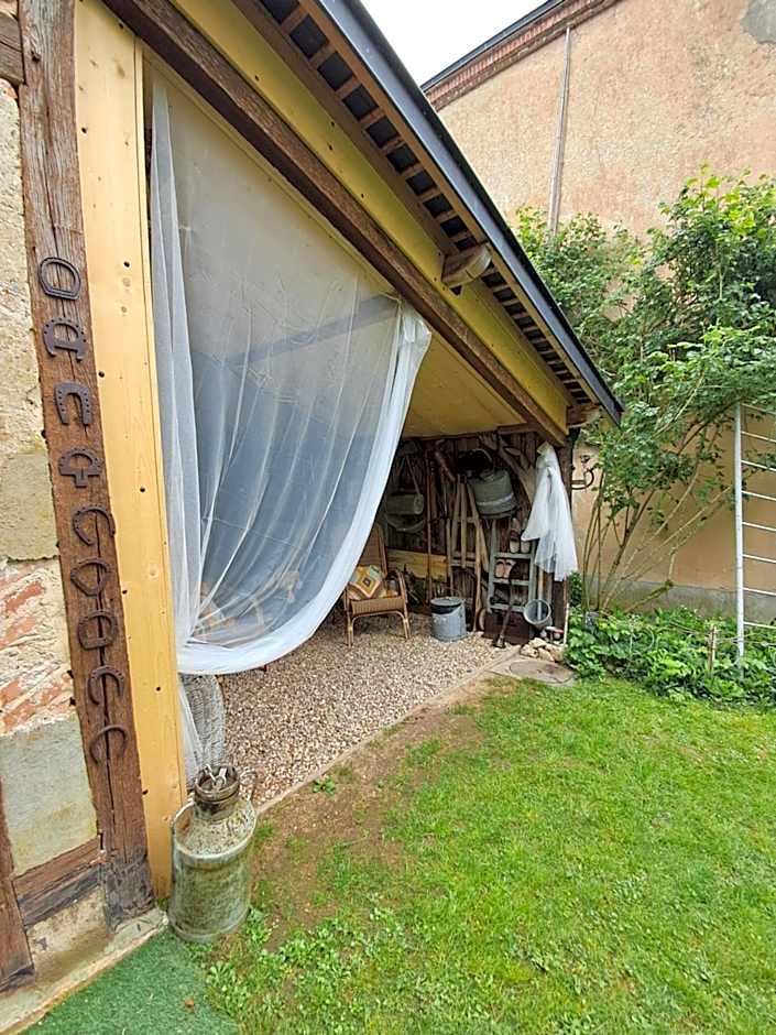 le buisson de la gariole ,chambre rhétaise