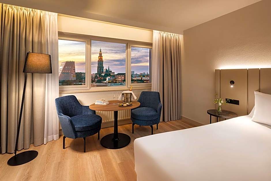 NH Groningen Hotel