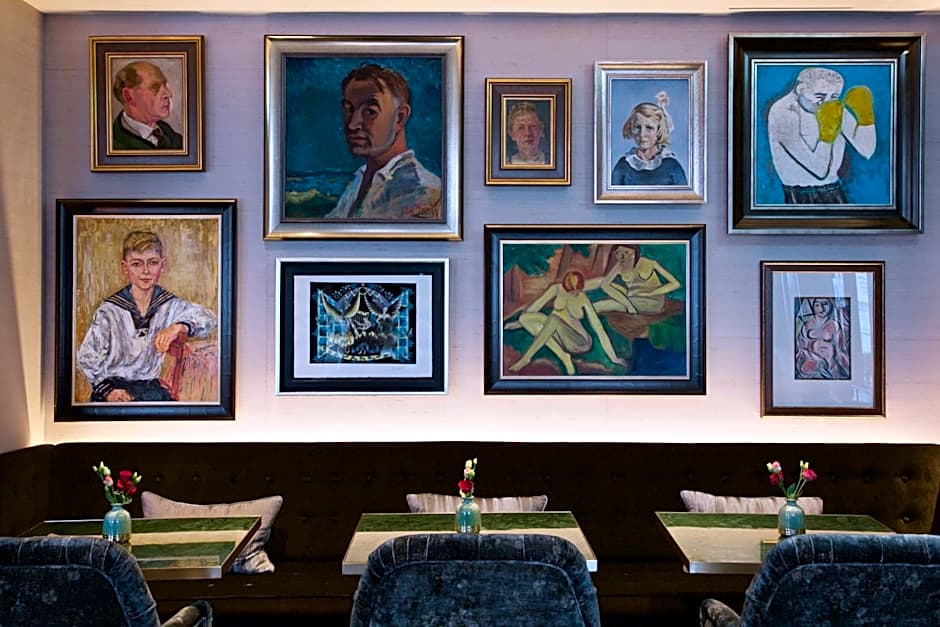 St James Hotel & Club Mayfair