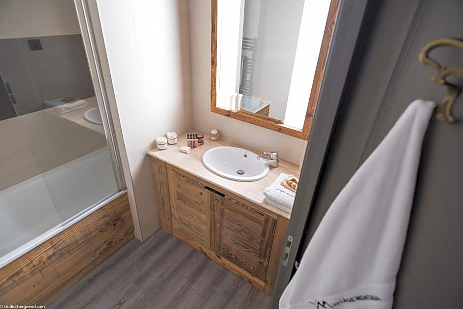 Hotel Village Montana