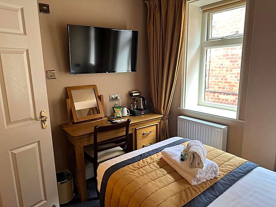 Chester Court Hotel