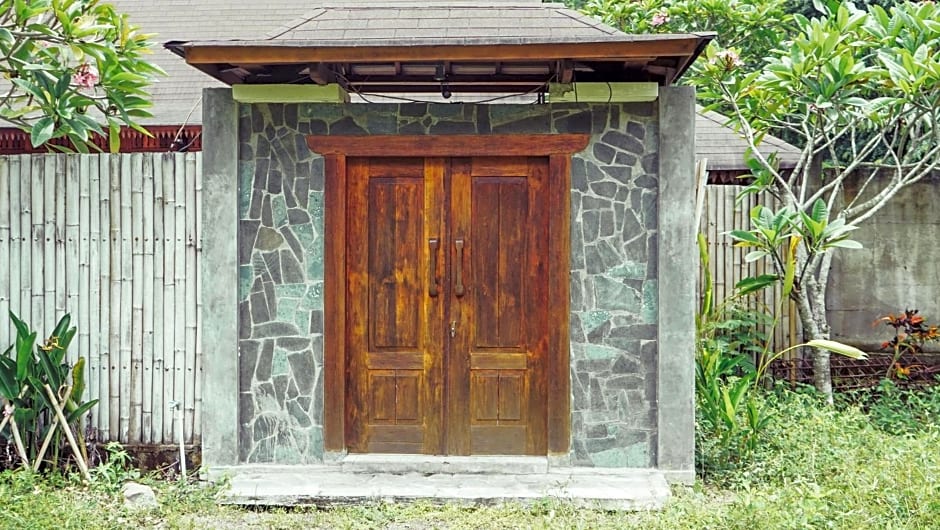 Madaira Villa Senggigi