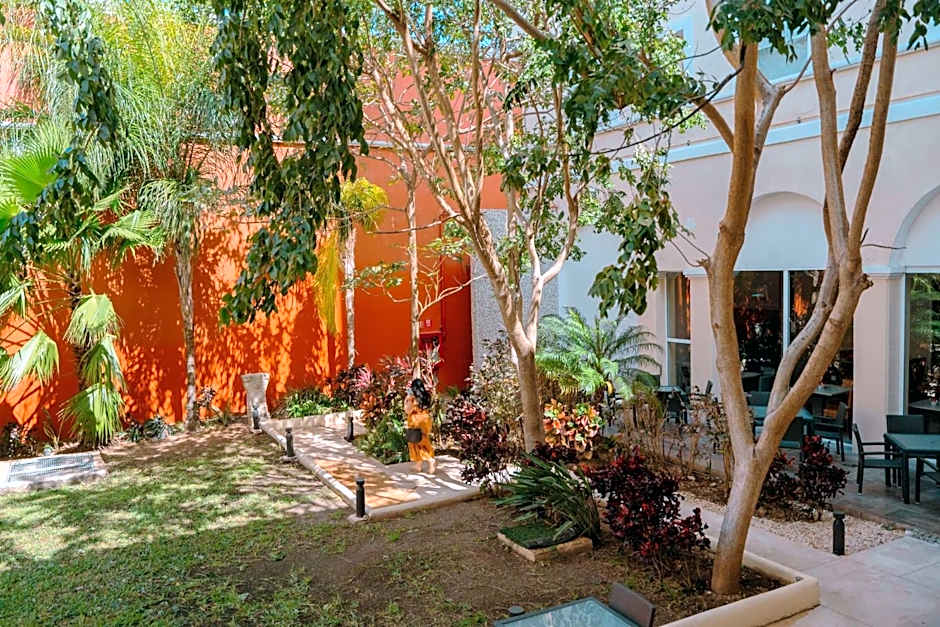 Holiday Inn Express Merida Centro By IHG