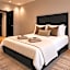 Breda Apartment w Kitchen & Private Bathroom 2p
