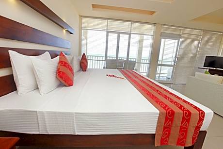 Deluxe City View Room