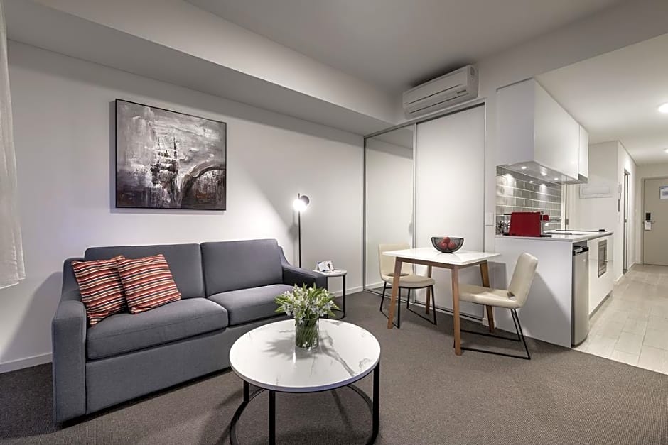 Ramada by Wyndham VetroBlu Scarborough Beach