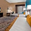 Best Western Plus Hiawatha Hotel