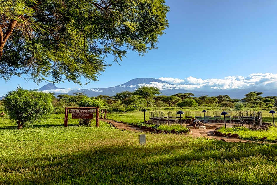 Amboseli Sopa Lodge