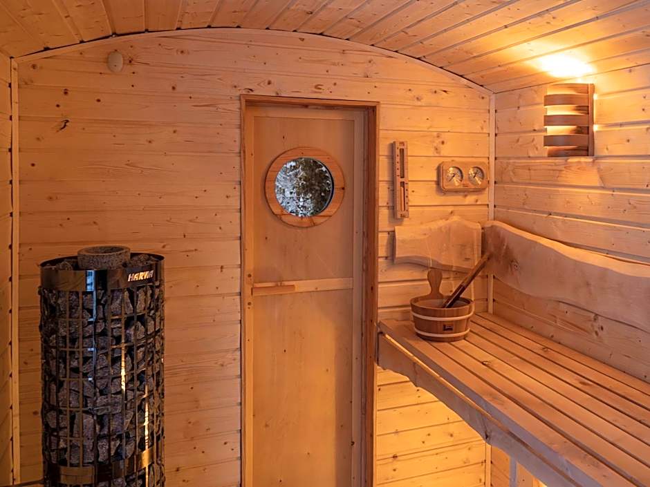 Hinterland Hostel