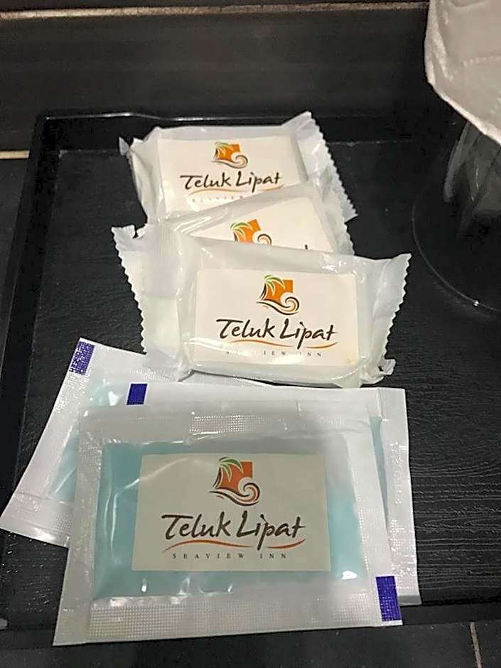 Teluk Lipat Seaview Inn