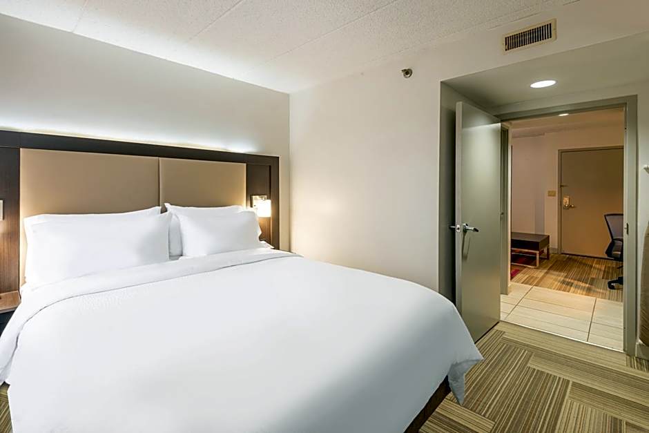 Holiday Inn Express Bensalem By IHG