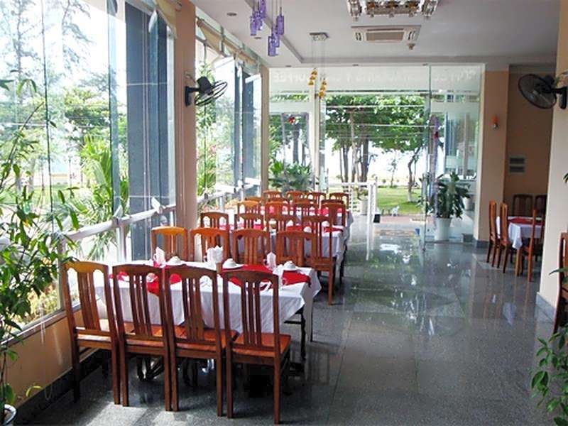 Y Linh Hotel