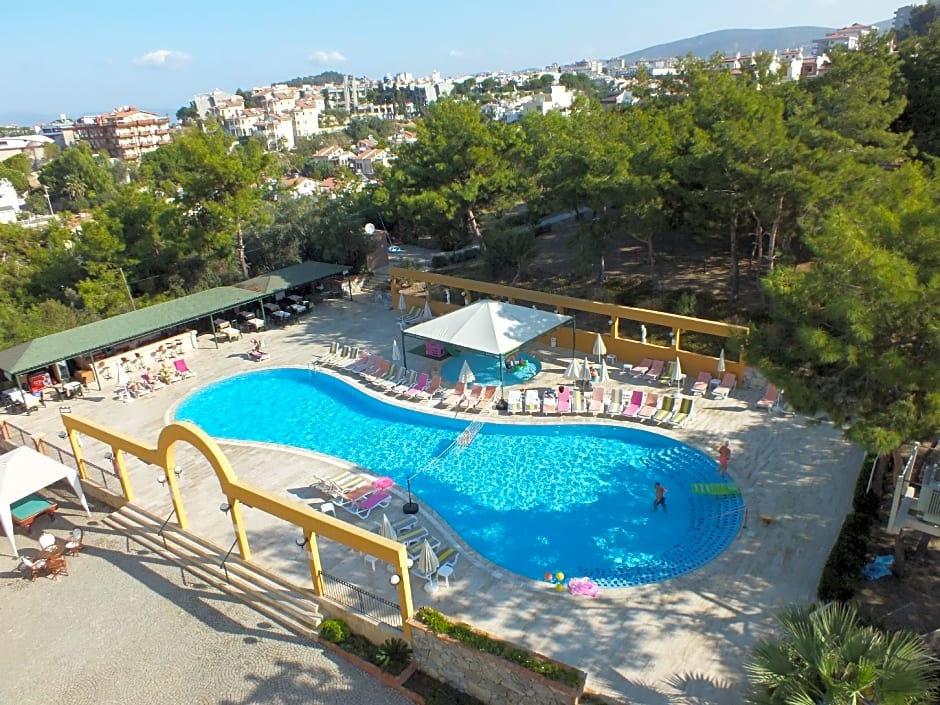 Tuntas Family Suites Kusadasi