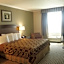 Harbor Inn & Suites