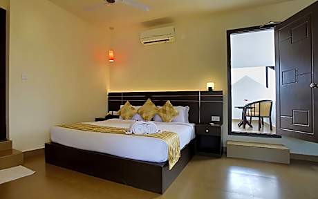 Silver Double Room
