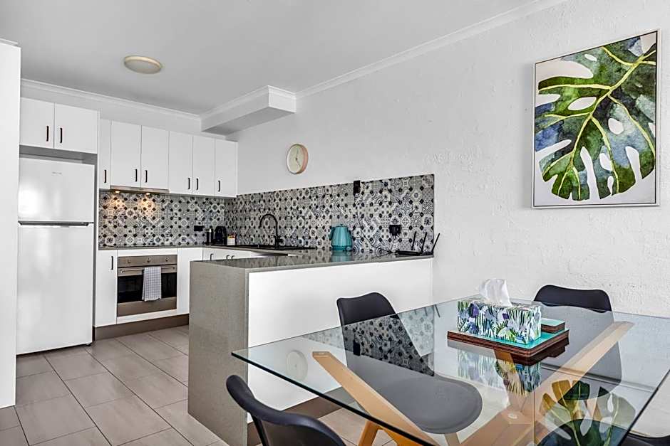 The Palms Apartments