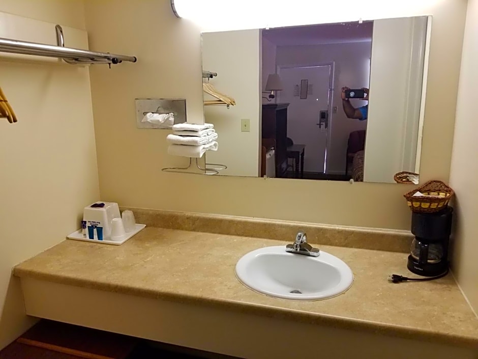 Americas Best Value Inn Arkansas City